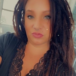 Meet your Posher, Kari